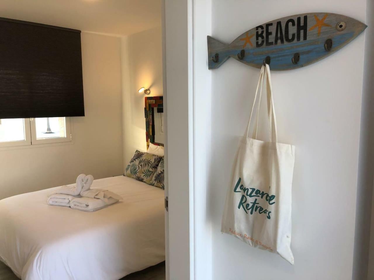 Apartament Sea Breeze With Shared Pool And Near The Beach Costa Teguise Zewnętrze zdjęcie